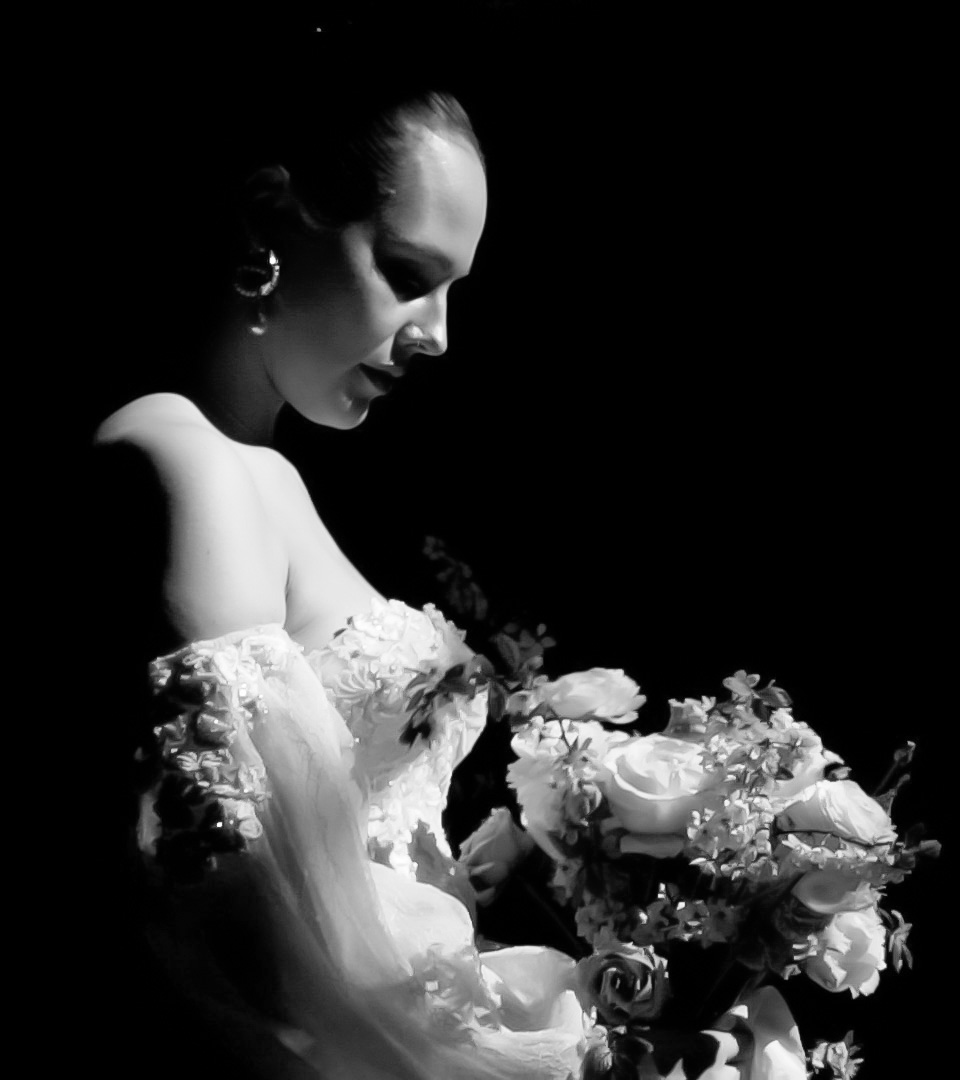 Wedding - Woman posing dramatically